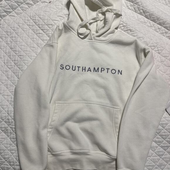 Southampton Pullover - Picture 1 of 6